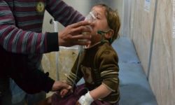 للمرة الثانية على التوالي.. مروحيات الأسد تستهدف حي الراشدين بحلب بغاز الكلور السام