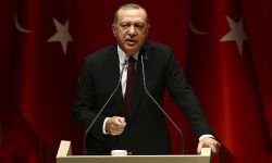 أردوغان يشنُّ هجوماً لاذعاً ضد فرنسا، ويعتبر تصرفها عداءً صريحاً لبلاده